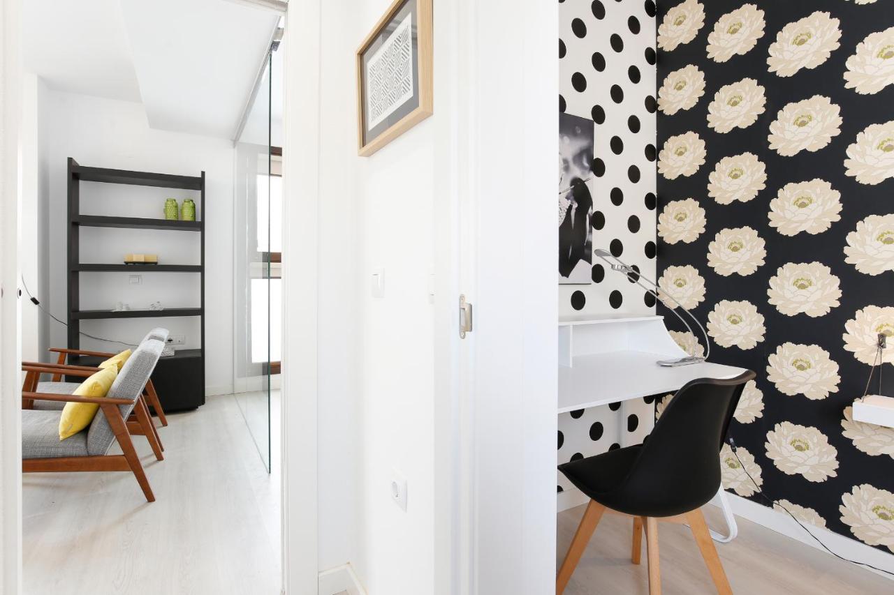 Hi Room - Smart Apartments - Penthouse グラナダ エクステリア 写真